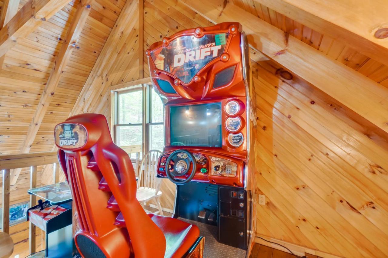 Cabin With Hot Tub About 6 Mi To Downtown Gatlinburg! 외부 사진