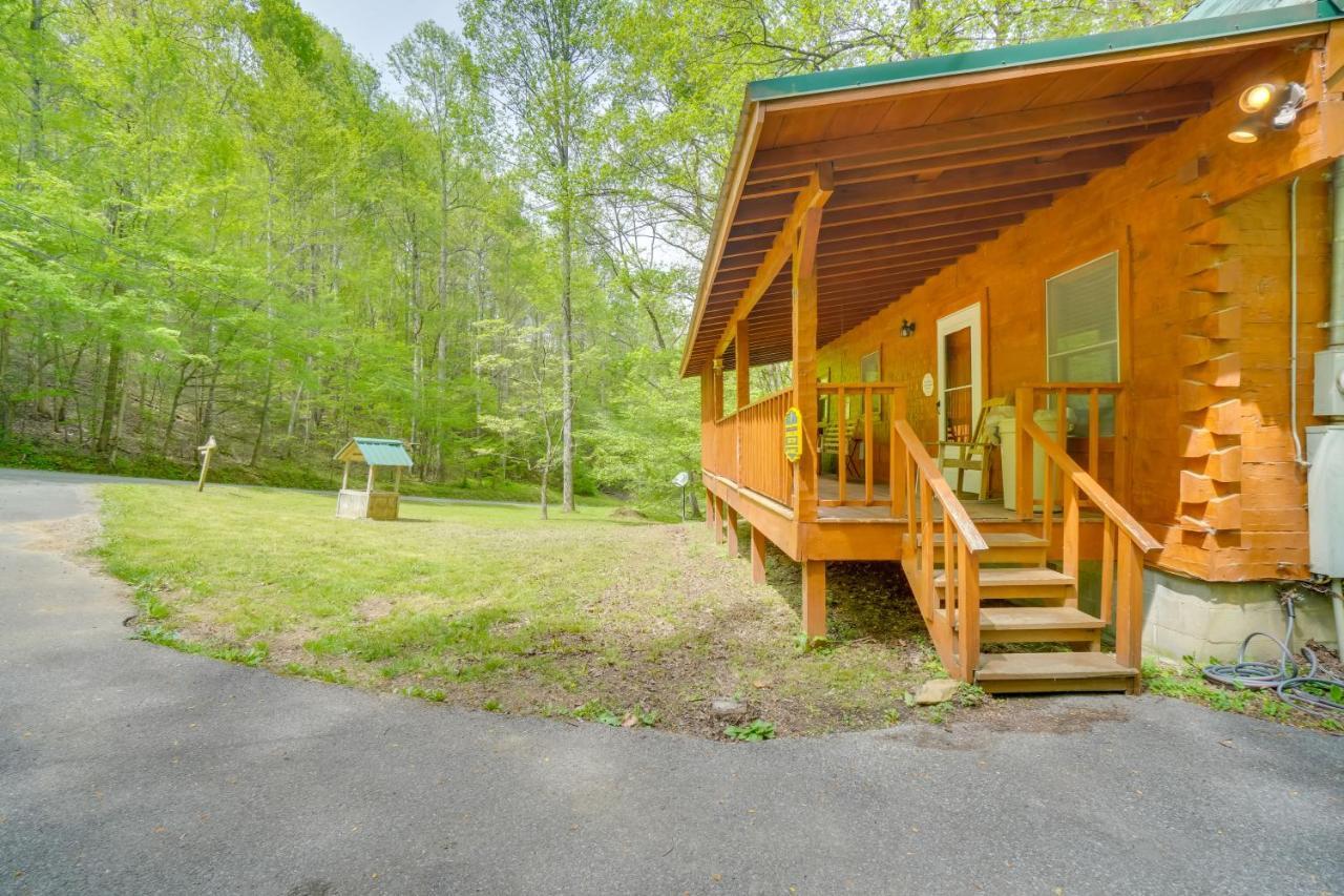 Cabin With Hot Tub About 6 Mi To Downtown Gatlinburg! 외부 사진